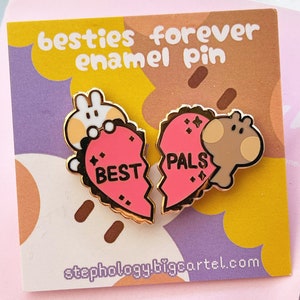 Best Friends Enamel Pin • BFF