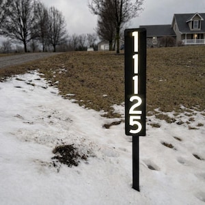 Reflective Address Sign with Post - High Visibility 911 House Numbers - Snow & Standard Heights