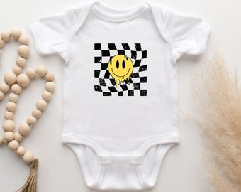 Neutral Baby Onesie®. Body niemowlęce. Prezenty na baby shower. Urocze ubranka dla niemowląt. Body niemowlęce typu Rib. Uśmiechnięta buźka w kratkę. Retro Baby.
