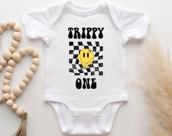 Neutral Baby Onesie®. Body niemowlęce. Prezenty na baby shower. Urocze ubranka dla niemowląt. Body niemowlęce typu Rib. Uśmiechnięta buźka w kratkę. Retro Baby.