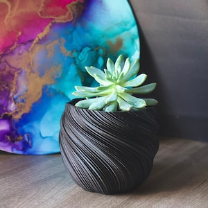 3D Printed Spiral Planter: Eco-Friendly Succulent Cactus Pot