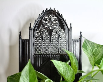 3D Printed Cathedral Plant Trellis: Gothic Home Decor