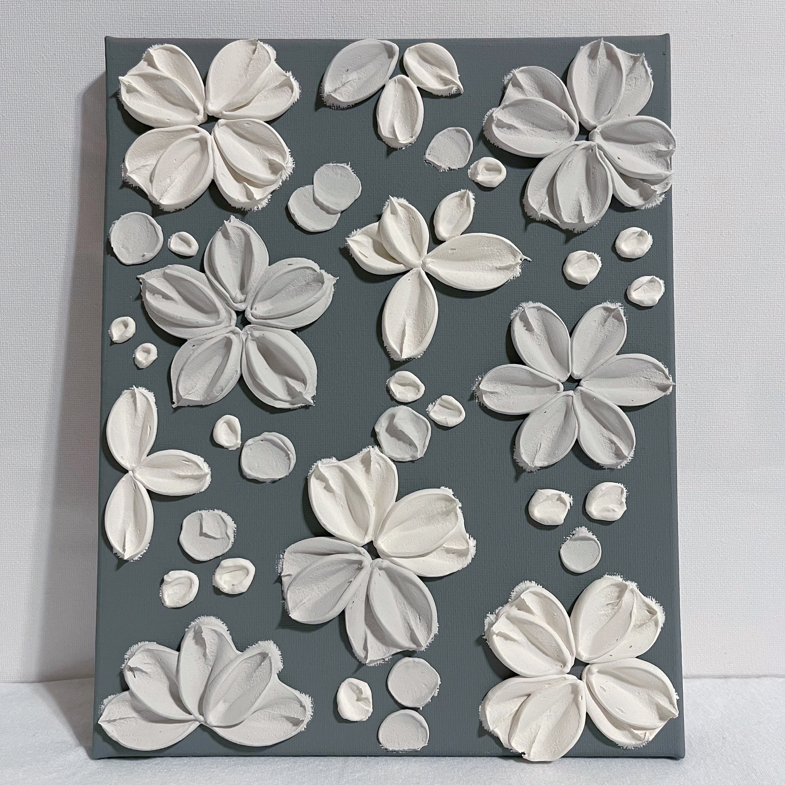 FLOWERS Innocent Grey アクキー FLOWERS Innocent Grey アクキー（InnocentGrey/Noesis / 全商品）