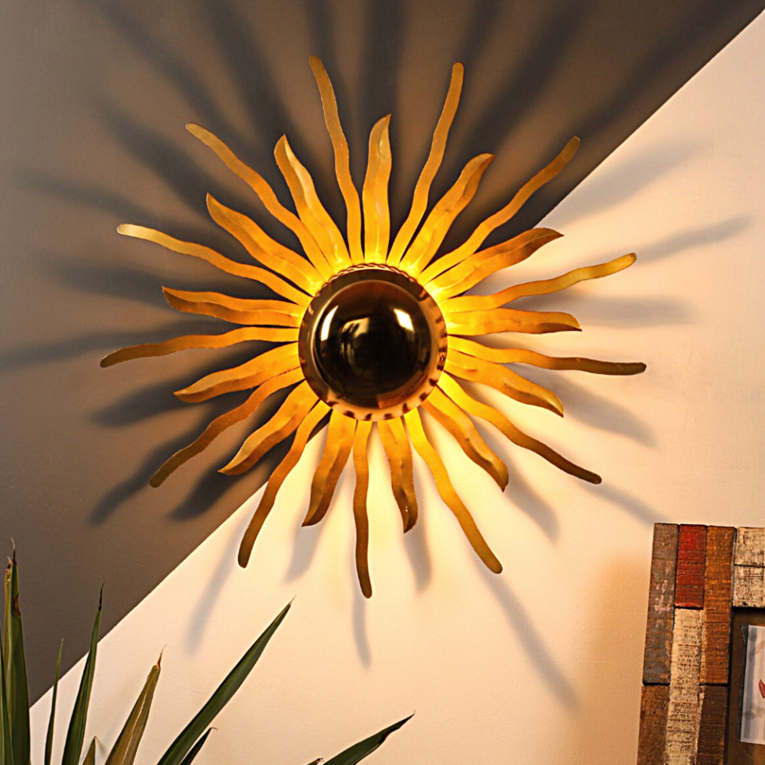 Sun God Antique Handmade Wall Light Pour Salon, Chambre, Couloir, Café, Restaurant - Home Decor Appl