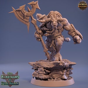 Minotaur Blotus Gusher | Beastmen | Rogaty Minotaur z Toporem | 32 mm Gry planszowe Wargaming RPG Fantasy D&D Stworzenie Bestia Miniatura | Daybreak