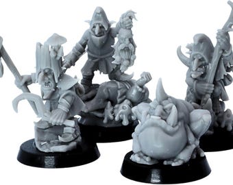 Goblin Characters Miniatures Set – 4 Fantasy Goblins for Tabletop RPGs & Wargames | 32mm Scale Resin Models | DnD, Pathfinder, TTRPGs