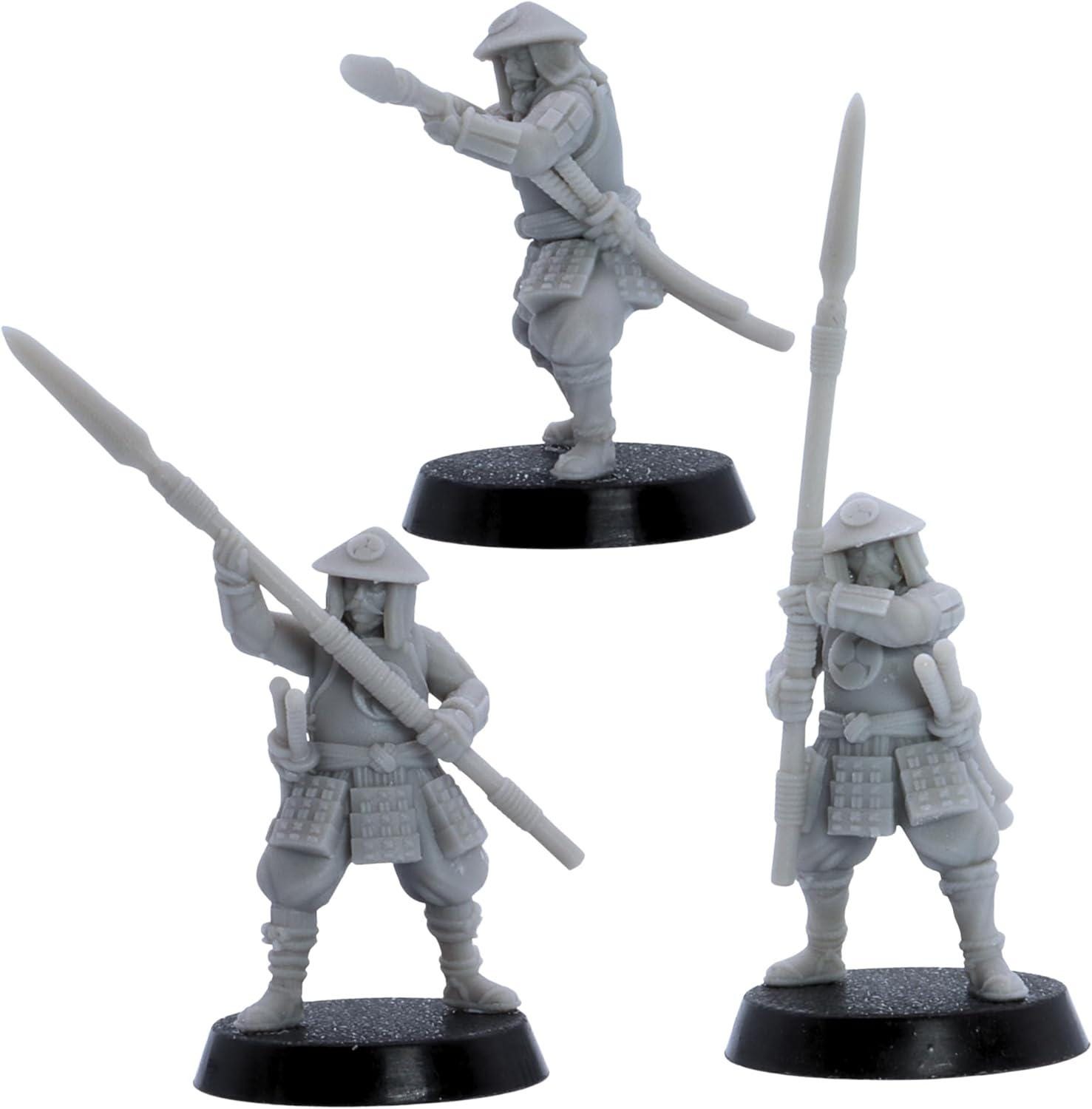 足軽槍兵部隊 – 指揮官付き侍ミニチュア15体 | 30mmレジン製セット