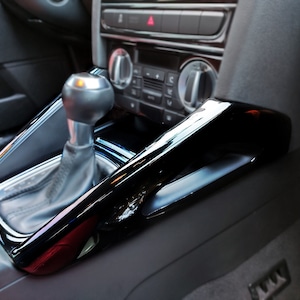 For A3 Sportback (2006-2012)  Customized Shifter Area Trim Decor Frame Set Piano Black / Carbon Fiber / Glossy Silver / Glossy Red / Wood