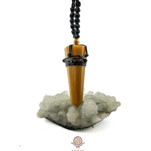 Aventurine Macrame Necklace - aventurine pendant - yoga jewelry - avventurine gemstone - green crystal necklace - multicolor aventurine