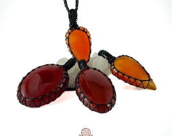 CARNELIAN NECKLACE - carnelian macrame necklace - carnelian handmade necklace - carnelian jewelry - carnelian crystal - carnelian pendant