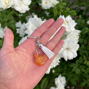 Mouse Ears Pumpkin Keychain, Mouse Ears Halloween Keychain, Resin Keychain, Pumpkin Keychain