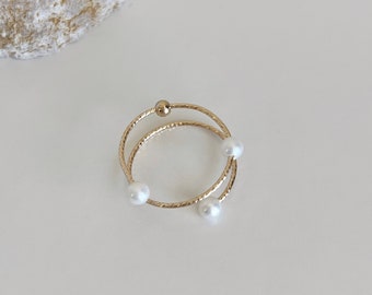 14K Gold-Filled Star Galaxy Ring, Solar System Dainty Ring, Akoya Pearl Ring Gold, Natural Real Pearl Ring, Delicate Ring, Gift for Her