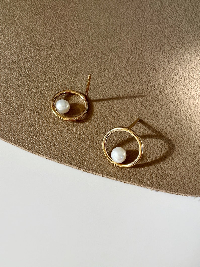 Circle Akoya Pearl Stud Earrings, Dainty Gold Everyday wear Earring, Mini AK Pearl Earrings, Natural White Freshwater Pearl Earrings image 4
