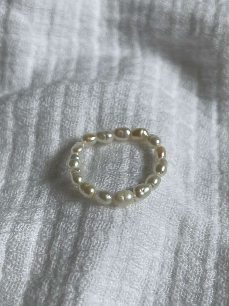 Stella Natural freshwater pearl ring image 3