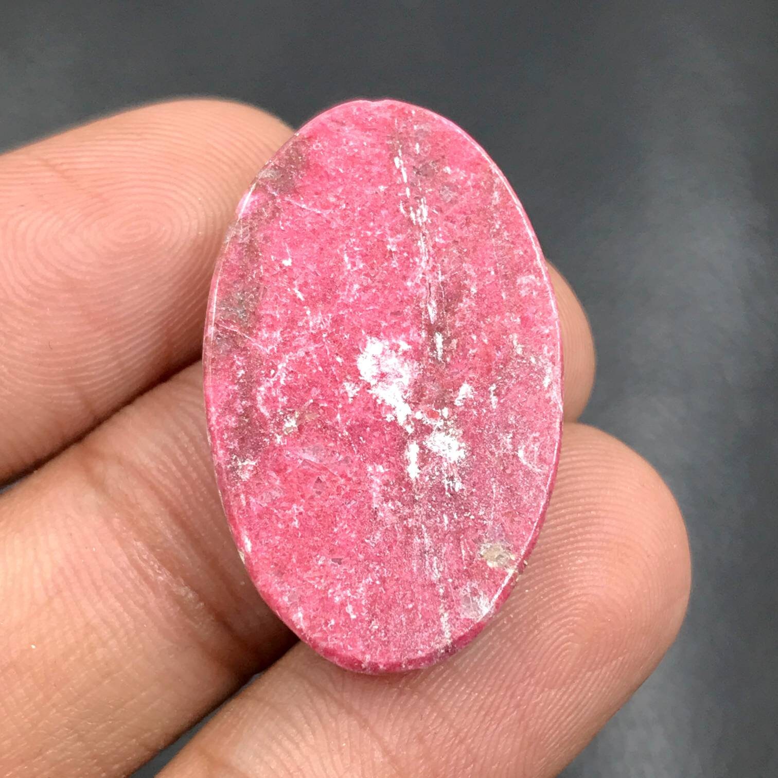 Thulite Cabochonoval Cabochon29x18x6 Mm30 Ctsa