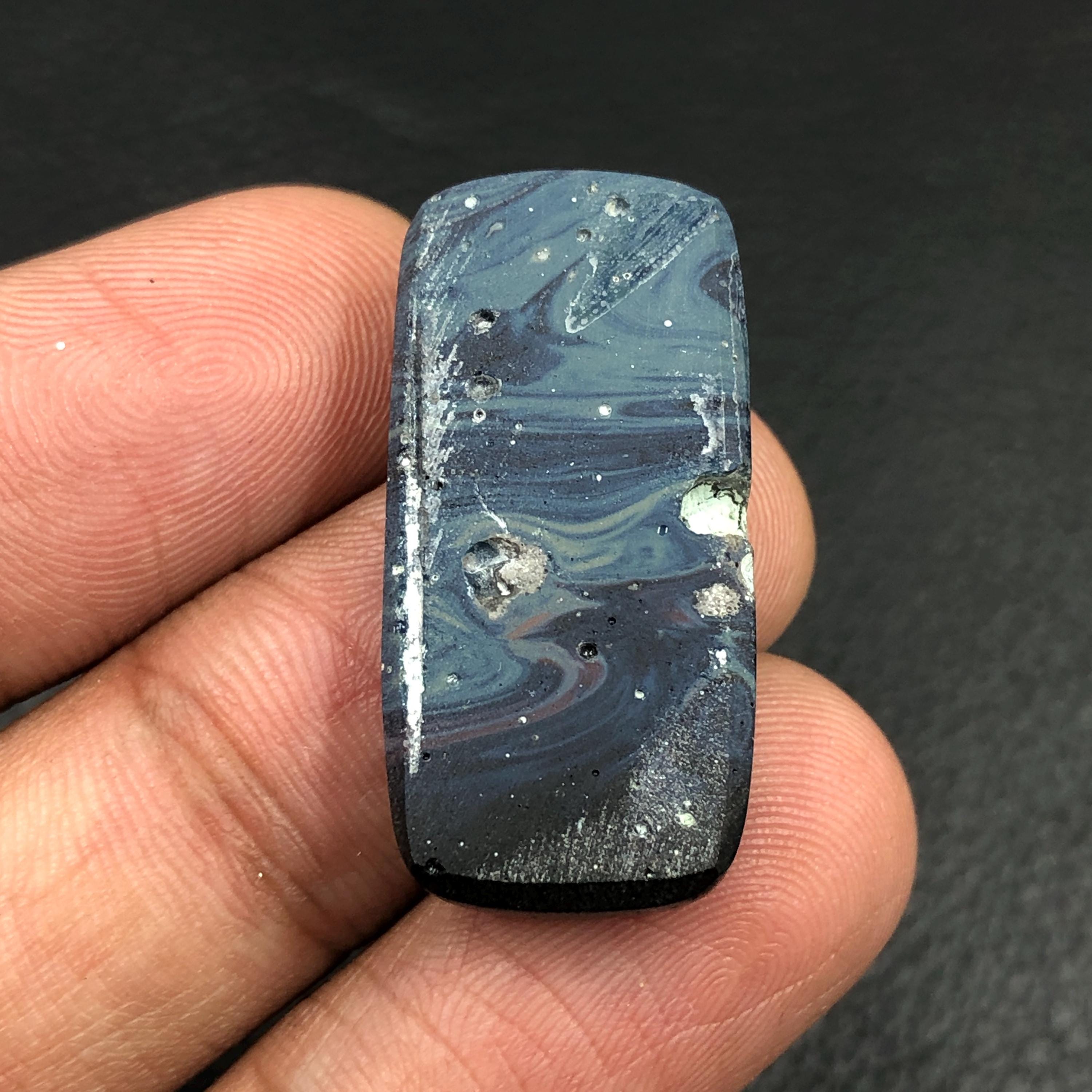 Leland Blue Cabochoncushion Cabochon29x14x6 Mm25 Ctsa