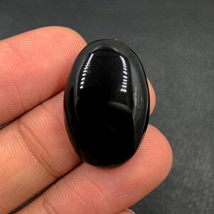 Black Onyx Cabochon...Oval Cabochon...26x17x7 mm...26 Cts...A#N5910