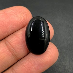 Black Onyx Cabochon...Oval Cabochon...21x14x6 mm...15 Cts...A#N5914