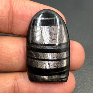 Cabochon hypersthène... Cabochon Labradorite Velvet... Cabochon de forme libre... 32x20x6mm... 40Cts... #i9590