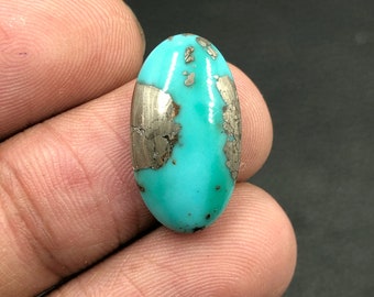 Morenci Turquoise Cabochon... Oval Cabochon... 20x11x3 mm... 5 Cts...A#M6241