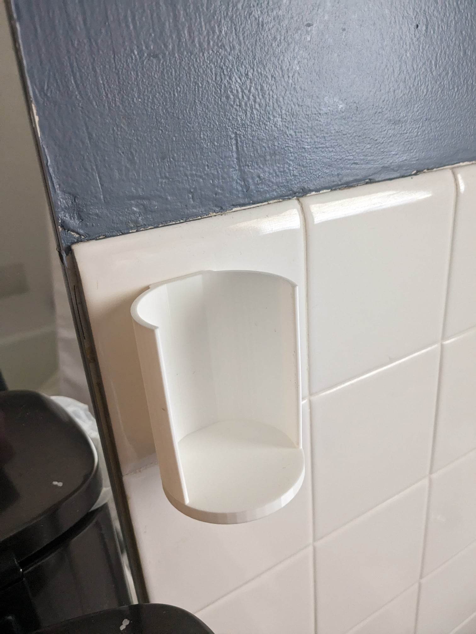 FEBREZE Wall Mount for Freshening up Your Space ??? TOILET Air Freshener ...
