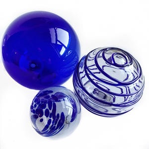 Sphere Set of 3 - Cobalt Thread