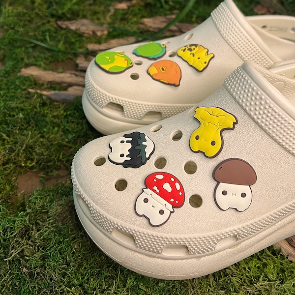 Garden Critters Shoe Charms - Mushroom and Frog Charms