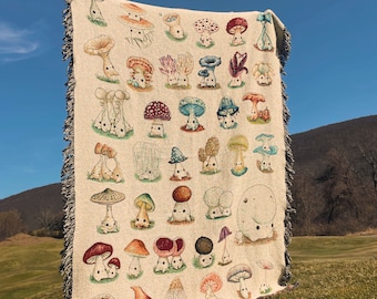 Mushling Woven Queen Blanket - Mushroom Fungi Tapestry Blanket