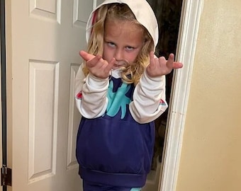 Spider Friends - Ghost - Spider Hoodie - Cosplay - Halloween - Disney Bounding - Unisex Kid&#39;s Hoodie 2T to size 12