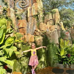 Spark of Imagination - Stripes Dress - Disney - Epcot-Kid&#39;s Sleeveless Dress - Disney Bounding