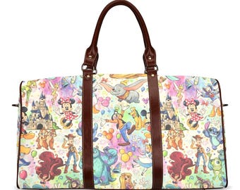Collage de personajes de Disney con arcoíris - Bolsa de viaje de Disney - Parques de Disney - Bolsa de viaje de Disney