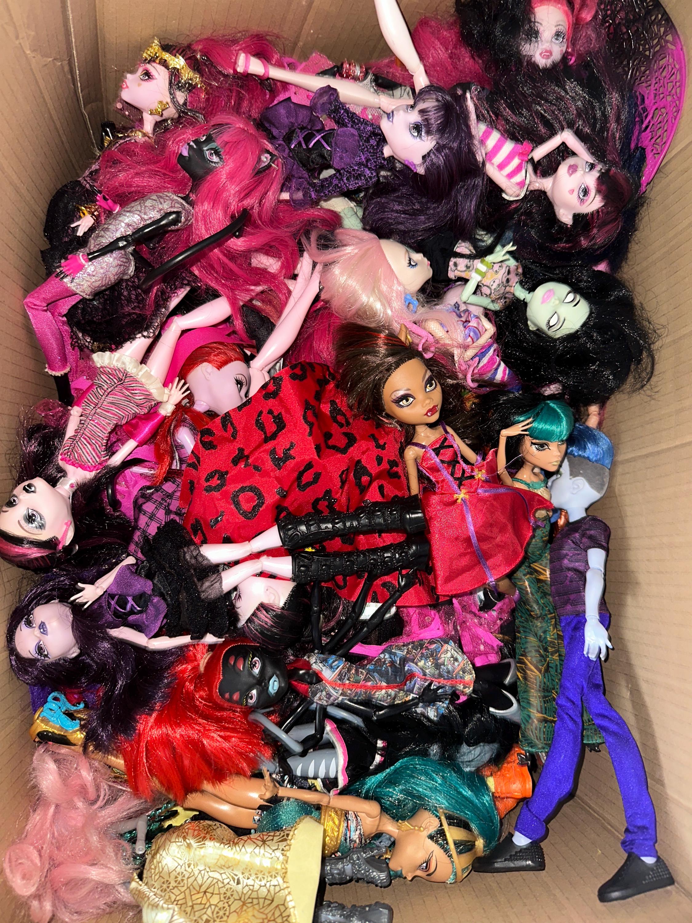 Monster high dolls g1 cheap - Etsy 日本, image size:2250x3000