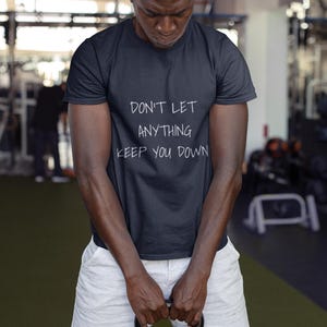 インスピレーションTシャツ、モチベーションシャツ、ポジティブバイブストップ、ユニセックスグラフィックTシャツ、励ましTシャツ 画像 7