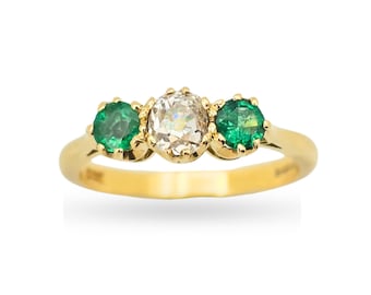 Quality 18ct Gold Diamond and Emerald Trilogy Ring,  Fully Hallmarked London 1987, Vintage Engagement Ring, UK Size M 1/2  US  6 1/2