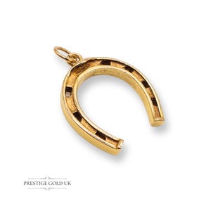 9ct Gold Horseshoe Pendant, Fully Hallmarked London 1967, 26 x 21 mm, Lucky Charm Gift, Equestrian Pendant