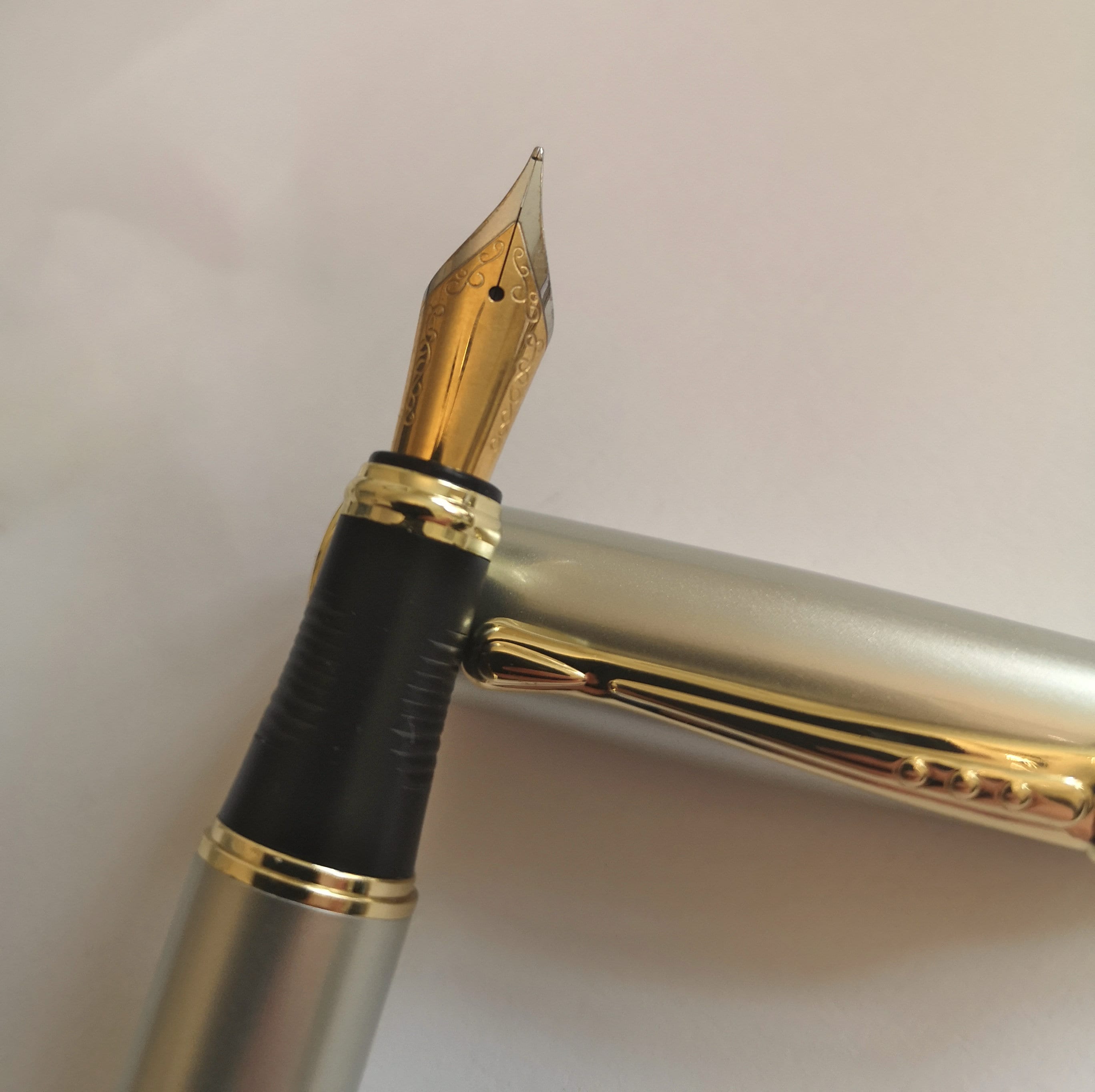 Fountain Pen Set, Medium Iridium Point Gold Nib. Heavy Metal