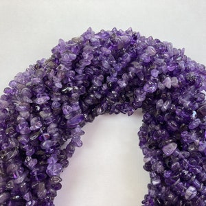 Amethyst chips sliver strand || approx. 245 chips