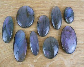 Cabochons labradorite pourpre || Ovale