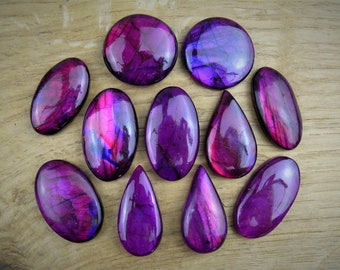 Dyed Purple Labradorite Cabochons / Treated Purple Pink Labradorite Gemstone || Oval, teardrop, round