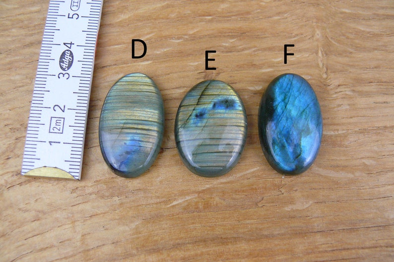 Labradorite Cabochons Oval image 3