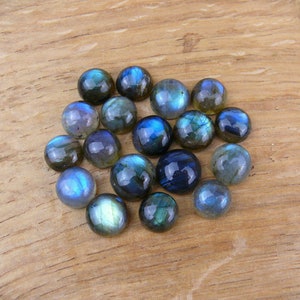 Kleine Labradorit Cabochons Rund 11x11mm / 10x10mm Bild 1