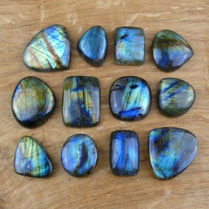 Labradoriet cabochons || Druppelvormig, marquise, vierkant, andere vormen || ca. 20-44 mm