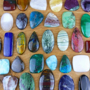 Natürliche Schmuckstein Cabochons || viele verschiedene Sorten, Formen und Größen