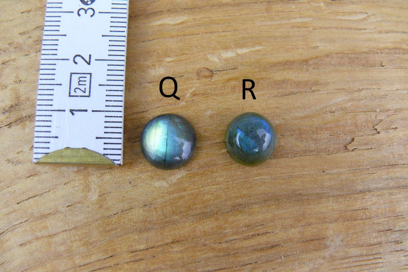 Kleine Labradorit Cabochons Rund 11x11mm / 10x10mm Bild 10