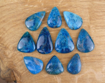 Apatit Cabochons || Teardrop / Tropfenform