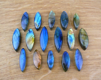 Labradorit Cabochons || Marquise