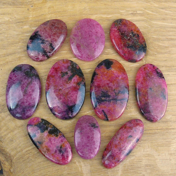 Rhodoniet cabochons || ovaal