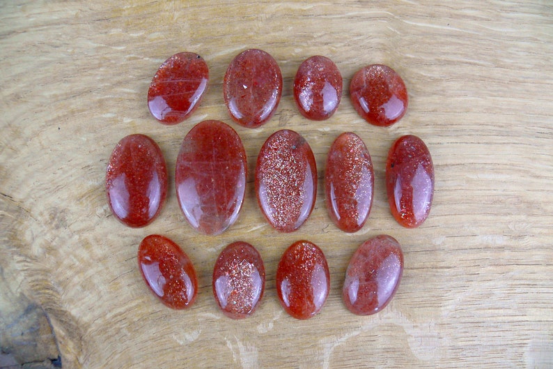 Sonnenstein Cabochons Oval Bild 1