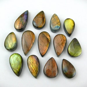 Goldener Labradorit Cabochons Tropfen / Teardrop / Birnen-Form Bild 1