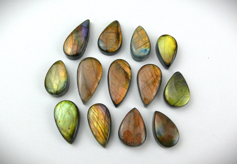 Goldener Labradorit Cabochons Tropfen / Teardrop / Birnen-Form Bild 1